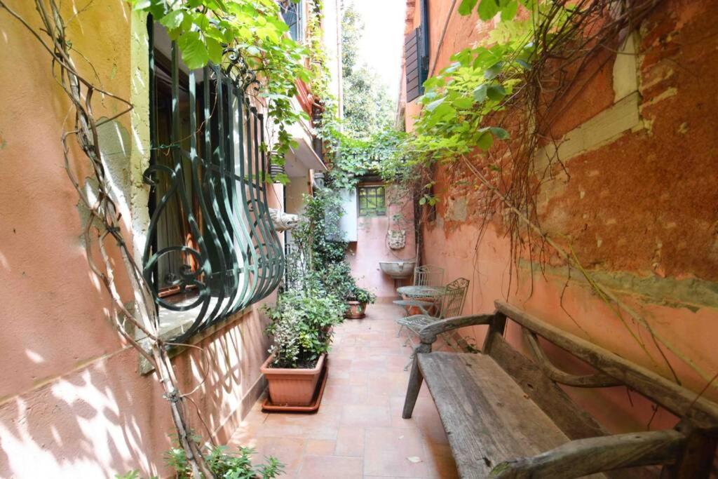 Zattere Cottage Close To Guggenheim Venice Exterior photo